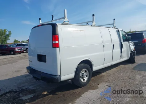 2019 Chevrolet Express 3500 Work Van from USA, damaged, VIN 1GCZGHFG0K1304318